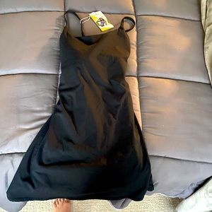 Brand new Halara every day dress